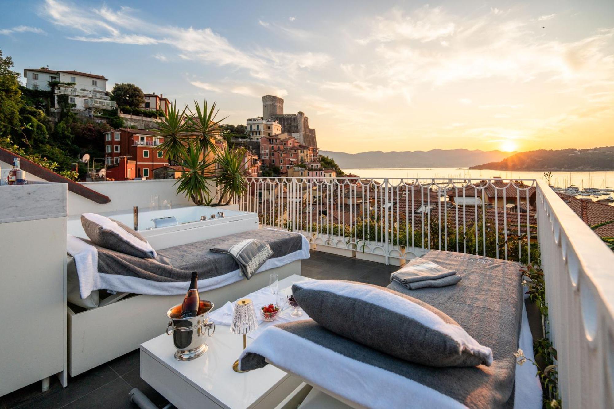 Torretta San Rocco -Luxury Suite Lerici Exteriér fotografie
